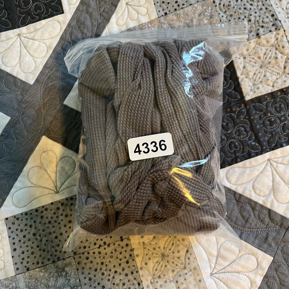 Pact Organic Cotton. Gray Hoodie with White Drawstrings. - Picture 8 of 9